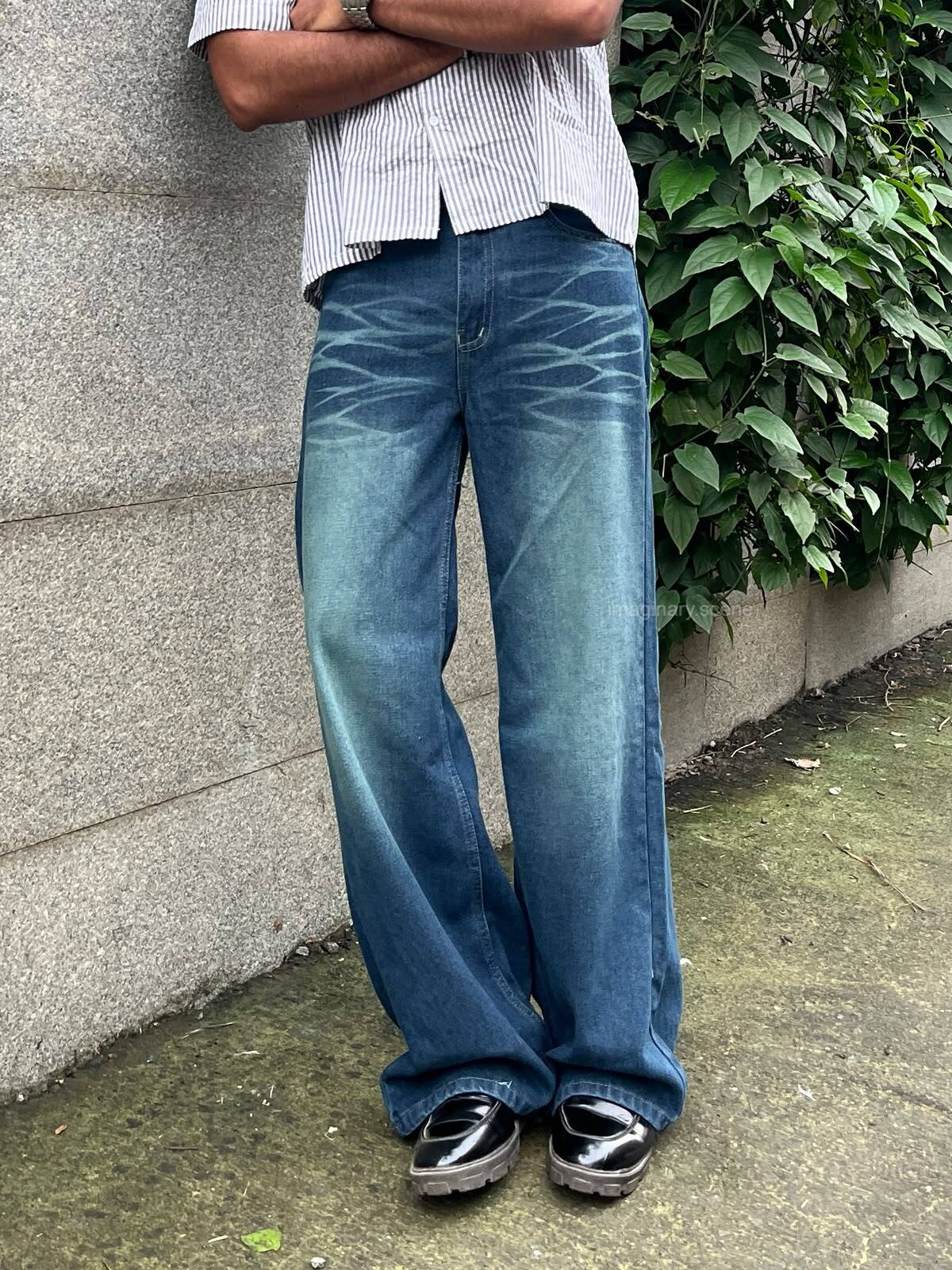 Outlaw | Retro Washed Wide Leg Jeans