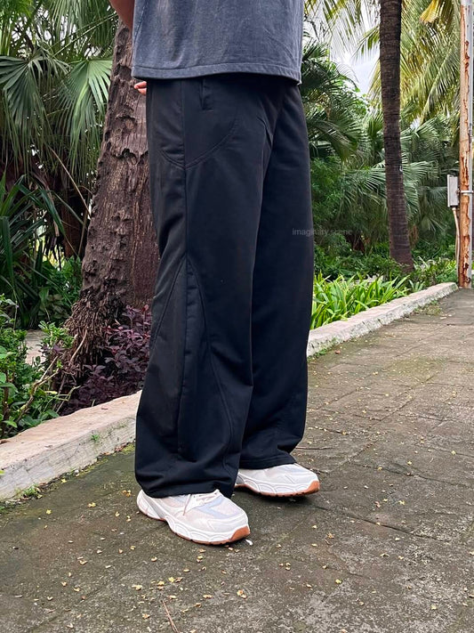 Tokyo Black – Barrel Fit Track Pants