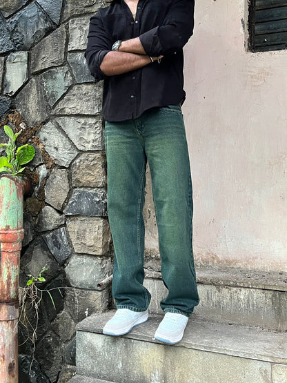 Relaxed Fit Dark Green Jeans - Raw Pine